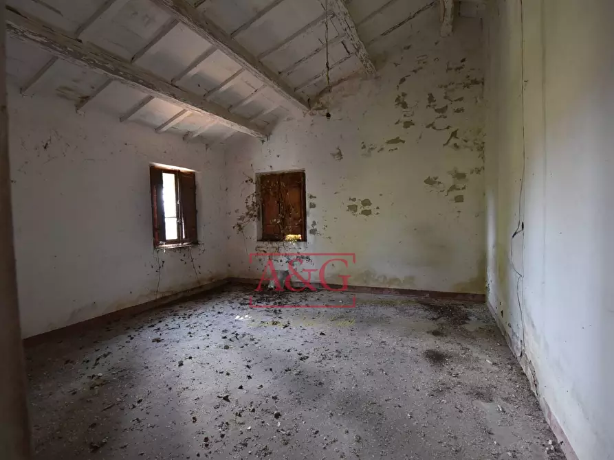 Immagine 15 di Rustico / casale in vendita  in Via Bresciano a Massa Fermana