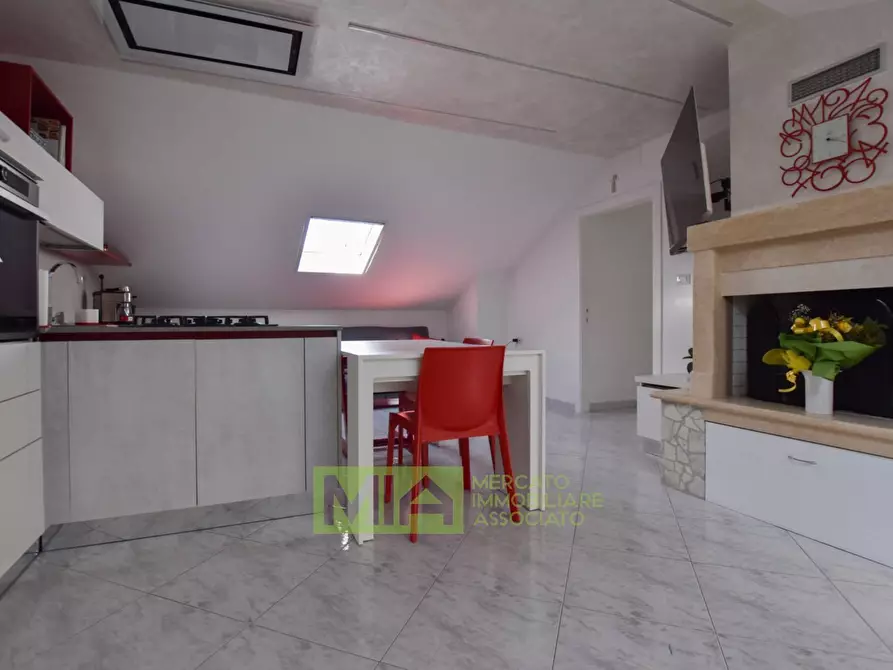 Immagine 23 di Casa indipendente in vendita  in Casacagnano a Roccafluvione