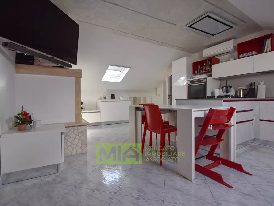 Immagine 26 di Casa indipendente in vendita  in Casacagnano a Roccafluvione