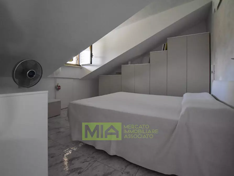 Immagine 27 di Casa indipendente in vendita  in Casacagnano a Roccafluvione