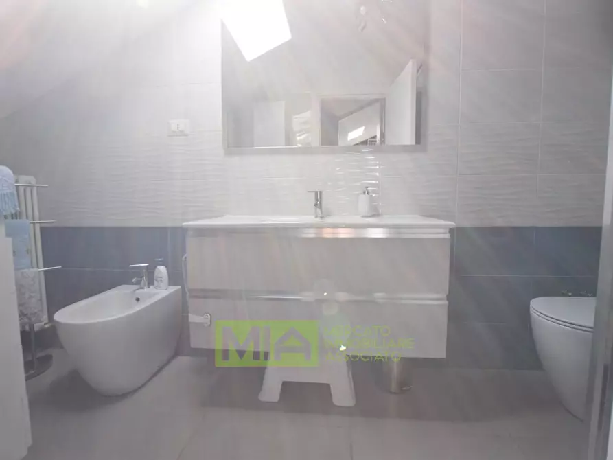 Immagine 29 di Casa indipendente in vendita  in Casacagnano a Roccafluvione