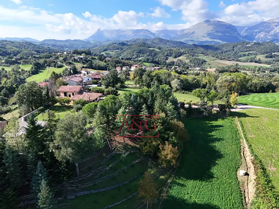 Immagine 44 di Villa in vendita  in CASA TASSO a Amandola