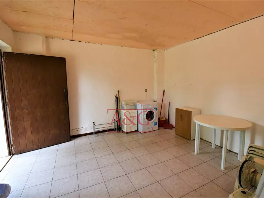 Immagine 26 di Villetta a schiera in vendita  in contrada luogo di sasso a Montefalcone Appennino