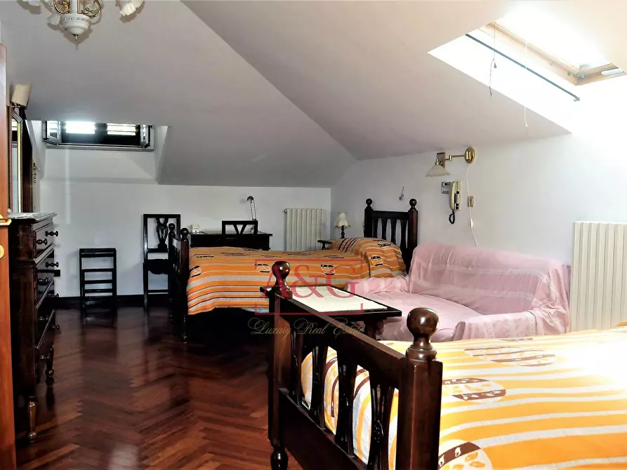Immagine 31 di Villa in vendita  in CASA TASSO a Amandola