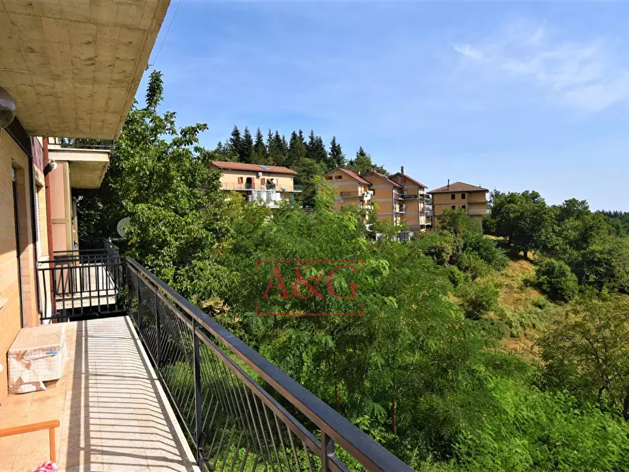 Immagine 19 di Appartamento in vendita  in Via Don Settimio Vallorani a Montemonaco