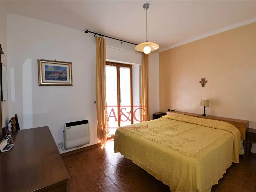 Immagine 9 di Appartamento in vendita  in Via Don Settimio Vallorani a Montemonaco