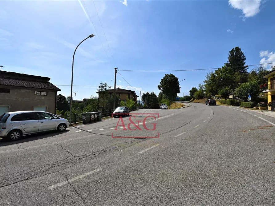 Immagine 20 di Appartamento in vendita  in Via Don Settimio Vallorani a Montemonaco