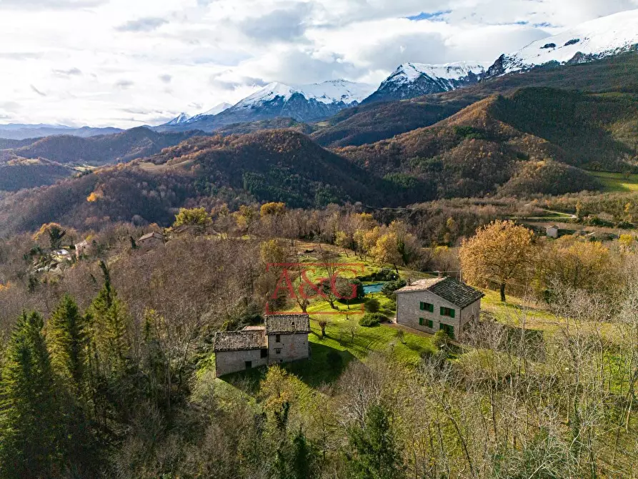 Immagine 1 di Rustico / casale in vendita  in VILLA VIDONI a Amandola