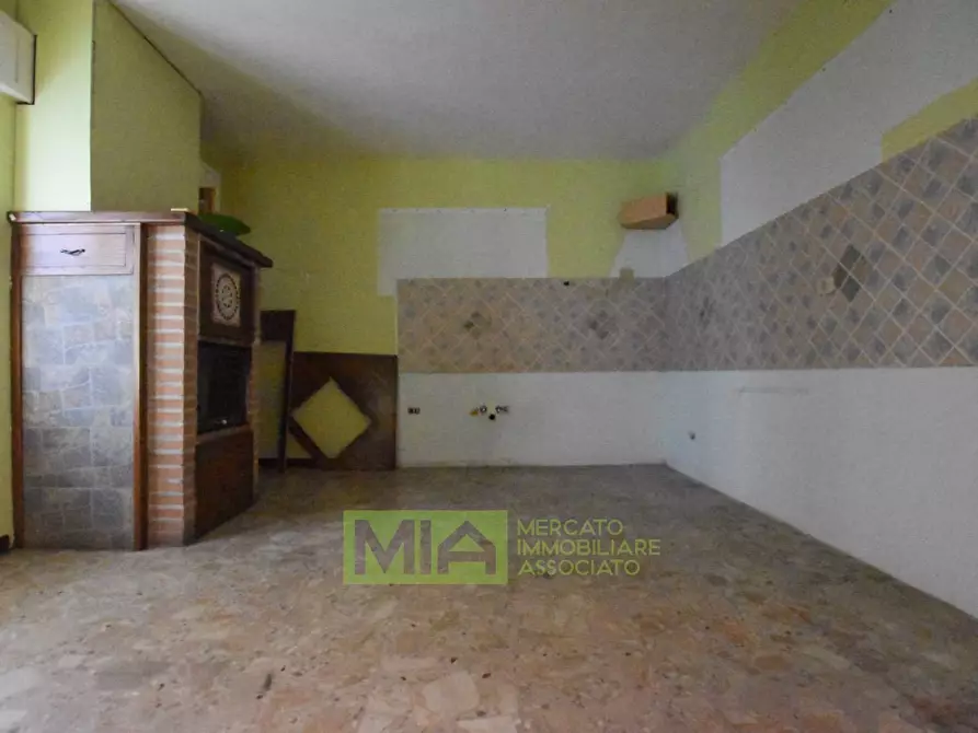 Immagine 7 di Appartamento in vendita  in Via Montale 2 a Roccafluvione