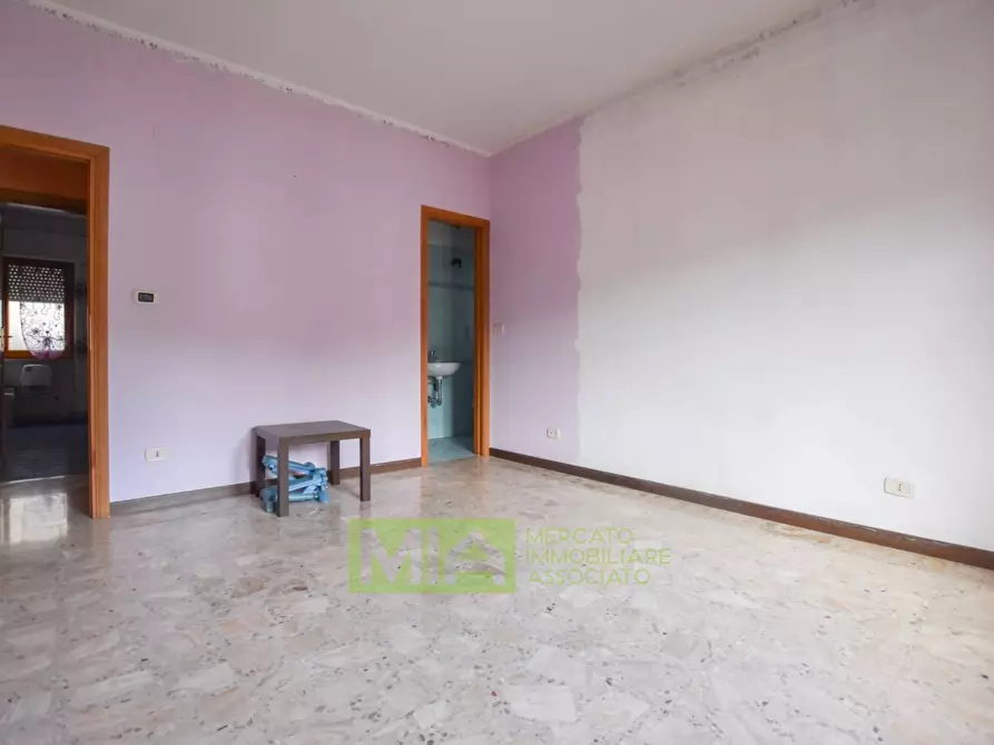 Immagine 16 di Appartamento in vendita  in Via Montale 2 a Roccafluvione