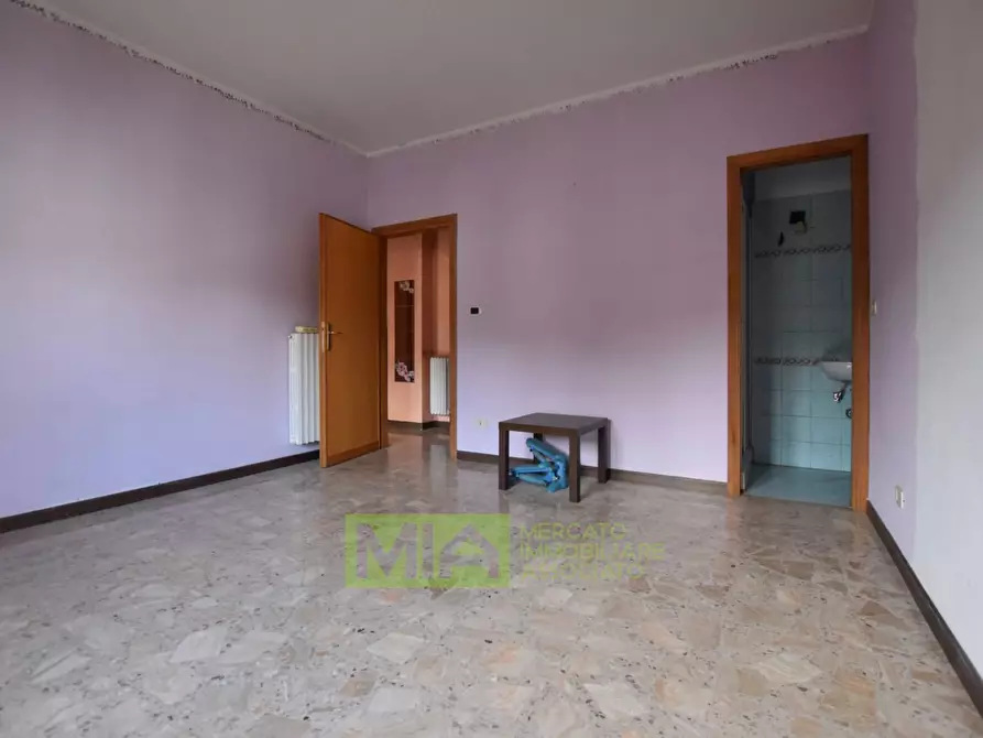 Immagine 18 di Appartamento in vendita  in Via Montale 2 a Roccafluvione