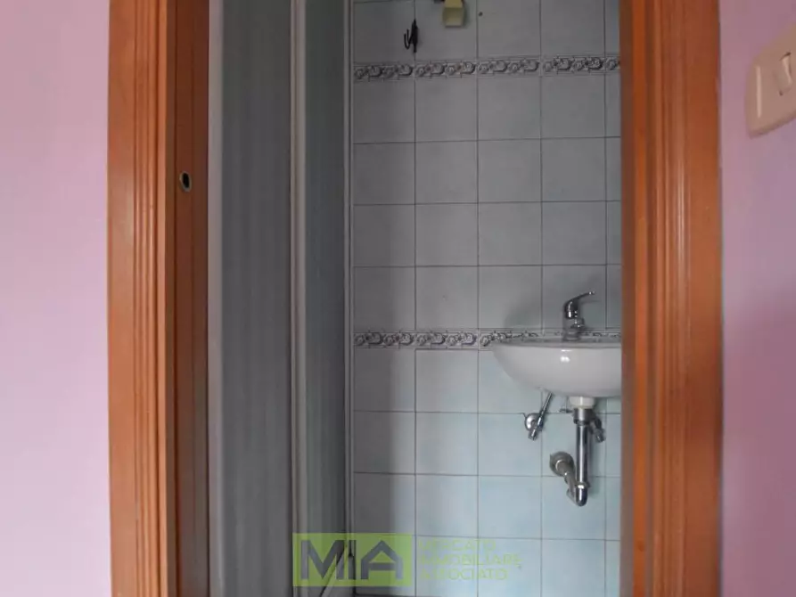 Immagine 21 di Appartamento in vendita  in Via Montale 2 a Roccafluvione