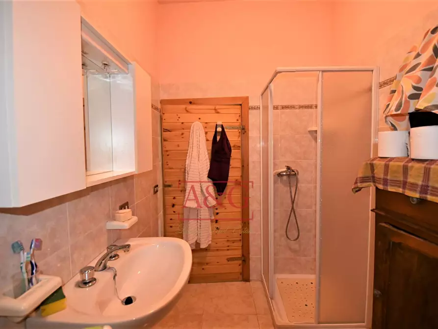 Immagine 16 di Casa semindipendente in vendita  in Contrada San Liberato SNC a San Ginesio