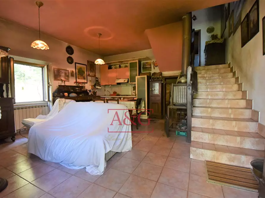 Immagine 7 di Casa semindipendente in vendita  in Contrada San Liberato SNC a San Ginesio