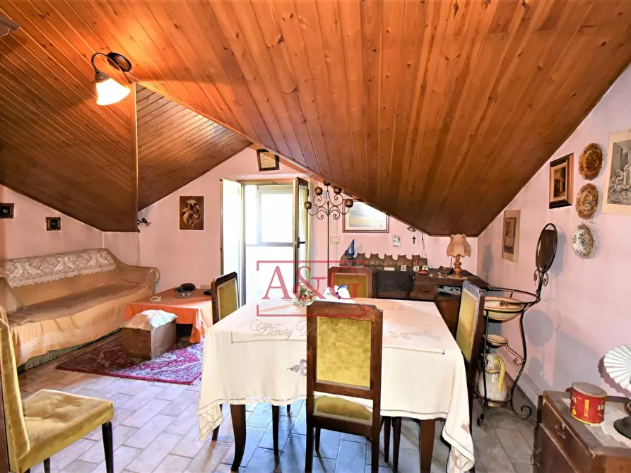 Immagine 27 di Casa semindipendente in vendita  in Contrada San Liberato SNC a San Ginesio