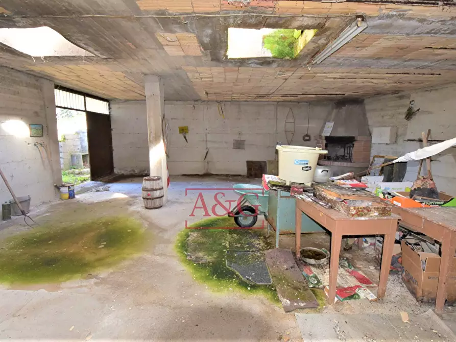 Immagine 31 di Casa semindipendente in vendita  in Contrada San Liberato SNC a San Ginesio