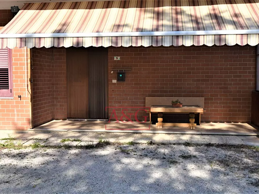 Immagine 8 di Rustico / casale in vendita  in Contrada Santa Maria Maddalena 5 a Sant'angelo In Pontano