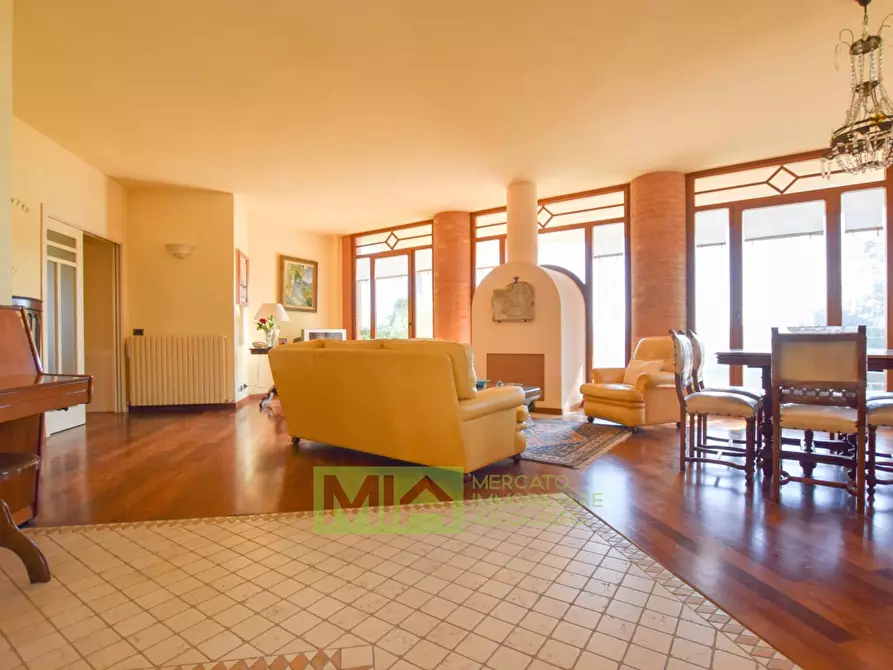 Immagine 7 di Appartamento in vendita  in Villa Rustici a Amandola