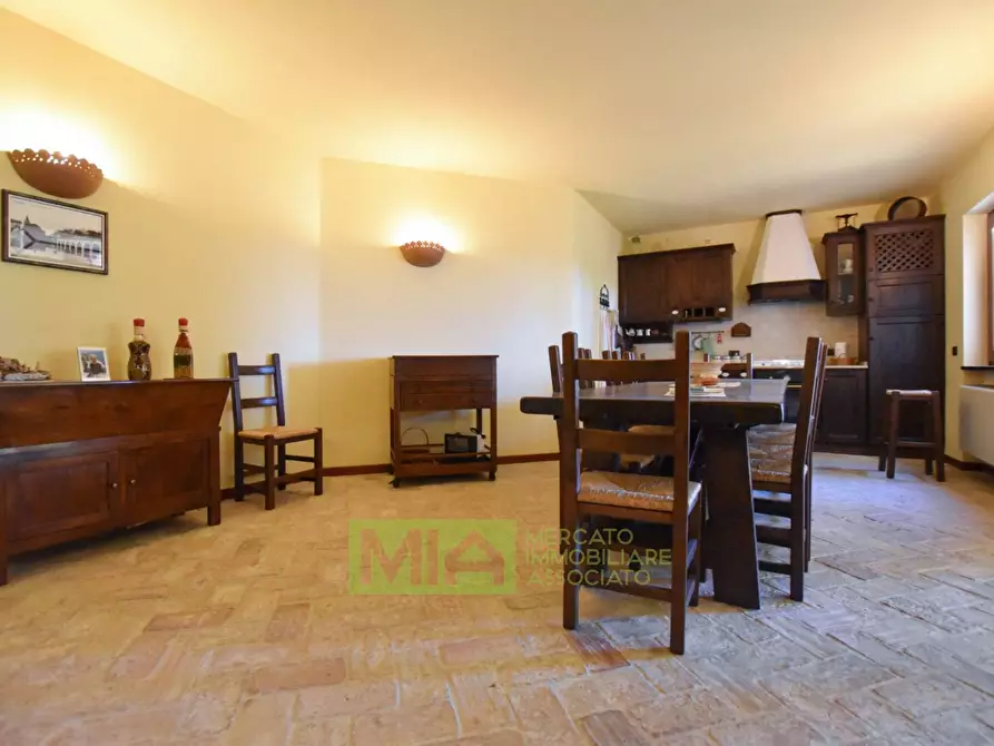 Immagine 59 di Appartamento in vendita  in Villa Rustici a Amandola