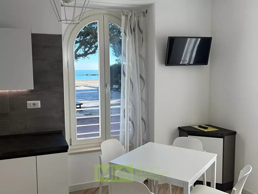 Immagine 4 di Appartamento in affitto  in via battisti 21a a Cupra Marittima