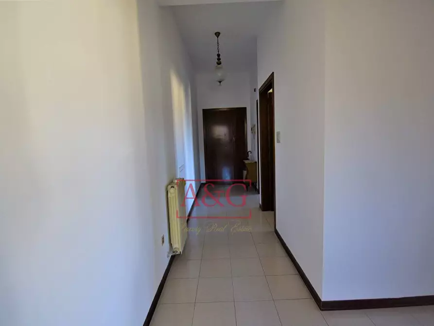 Immagine 10 di Appartamento in vendita  in via domenico sbarra 16 a Montefortino