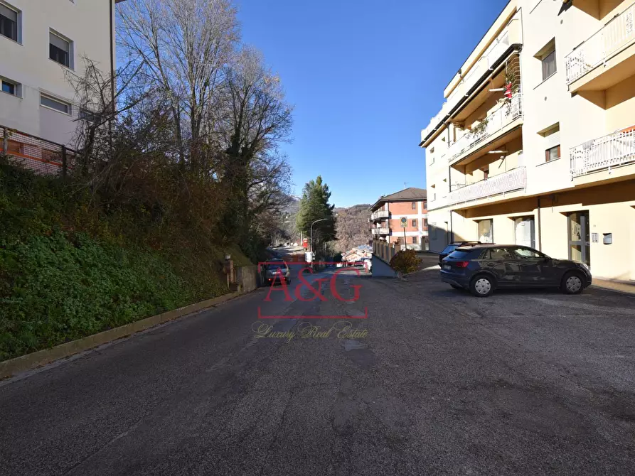 Immagine 19 di Appartamento in vendita  in via domenico sbarra 16 a Montefortino