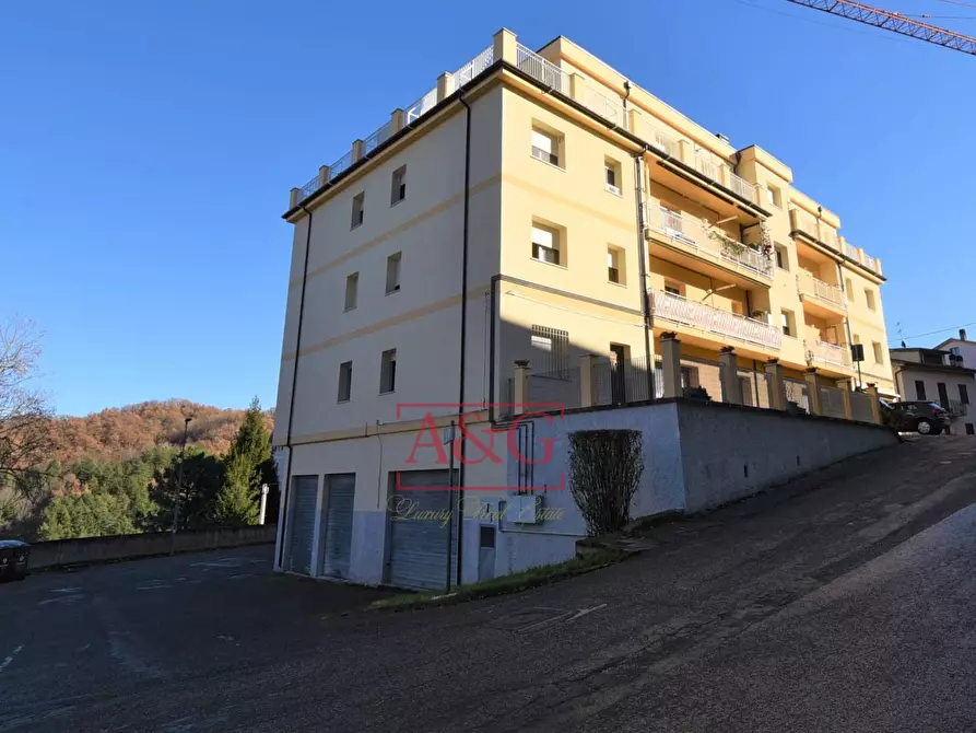 Immagine 18 di Appartamento in vendita  in via domenico sbarra 16 a Montefortino