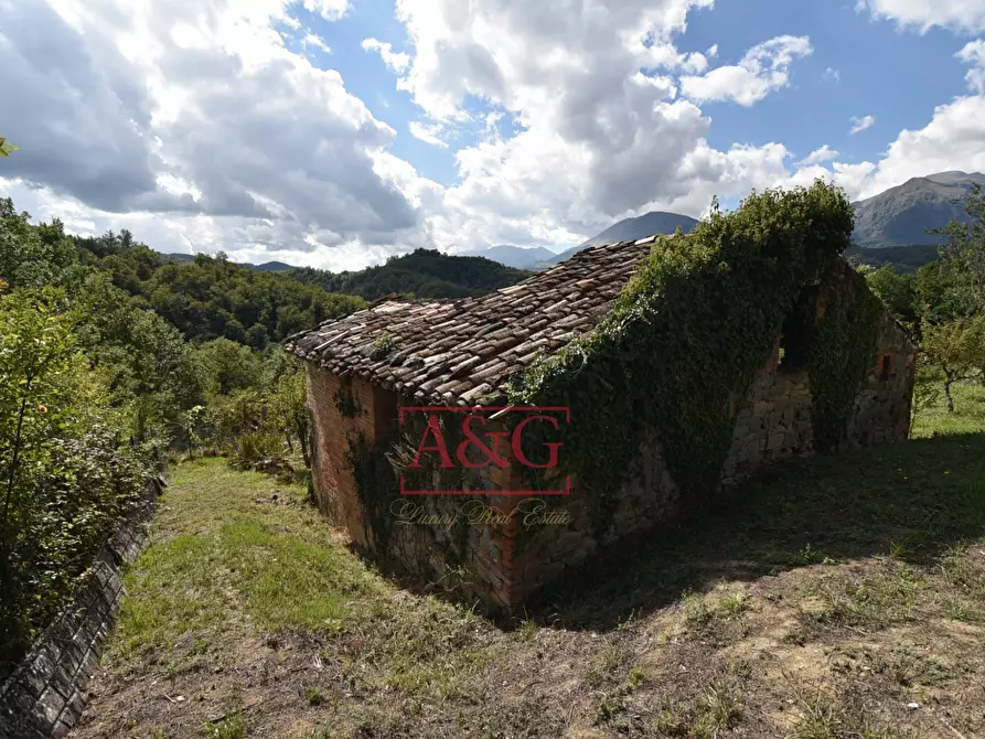 Immagine 4 di Rustico / casale in vendita  in villa casa paradisi superiore snc a Amandola