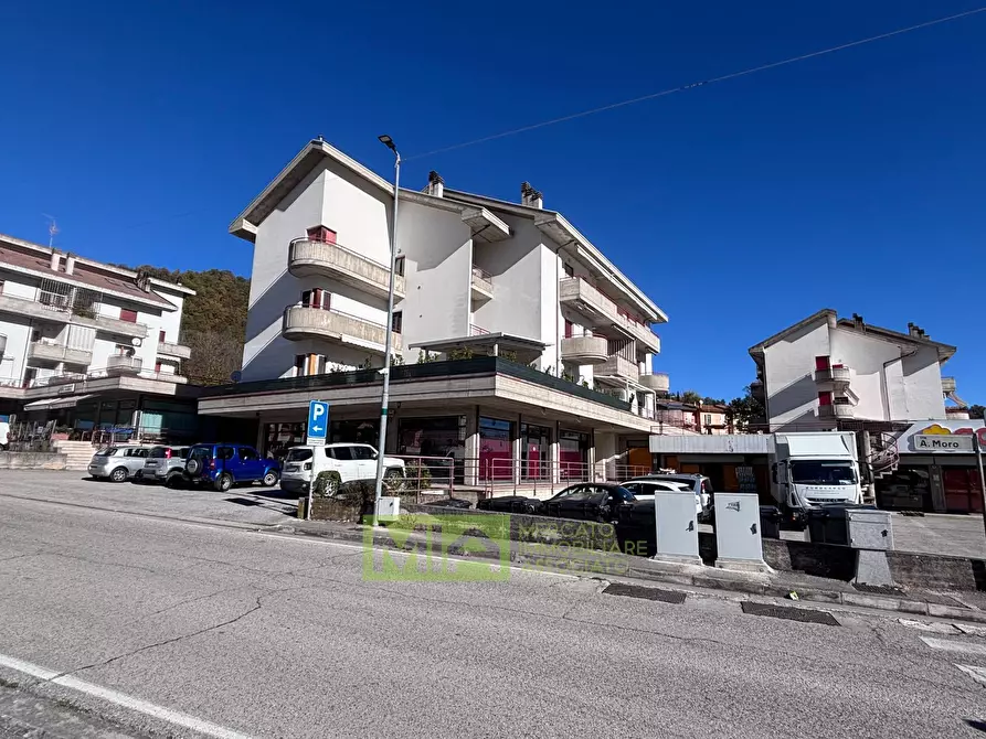 Immagine 1 di Appartamento in vendita  a Comunanza