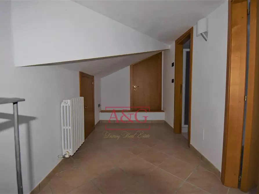 Immagine 26 di Villa in vendita  in Contrada pian di contro a Amandola