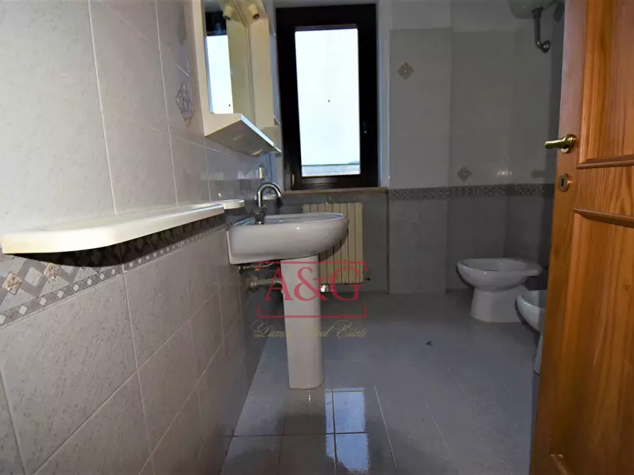 Immagine 40 di Villa in vendita  in Contrada pian di contro a Amandola
