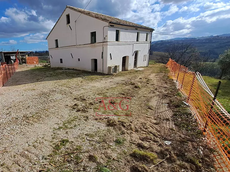 Immagine 37 di Casa indipendente in vendita  in Via Castellarso Ete 59/A a Belmonte Piceno