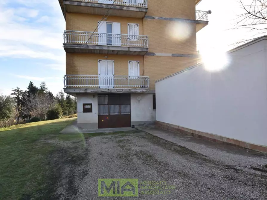 Immagine 24 di Appartamento in vendita  in Contrada Monte Radaldo 61 a Santa Vittoria In Matenano