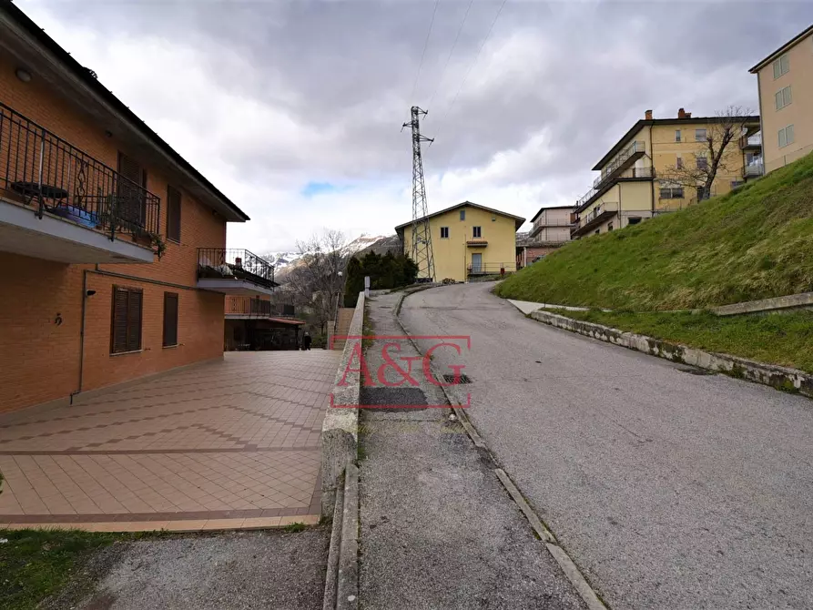 Immagine 23 di Appartamento in vendita  in Via Zona C Due 2 a Montemonaco