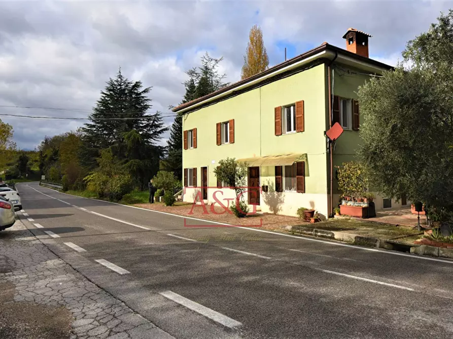 Immagine 31 di Appartamento in vendita  in Contrada Val Di Tenna 3 a Smerillo