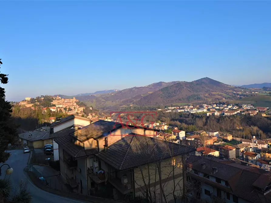 Immagine 37 di Appartamento in vendita  in Via Aldo Moro 22 a Amandola