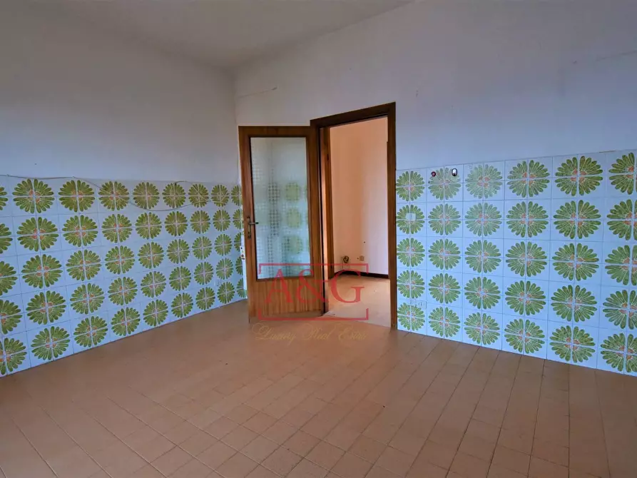 Immagine 15 di Appartamento in vendita  in Via Aldo Moro 22 a Amandola