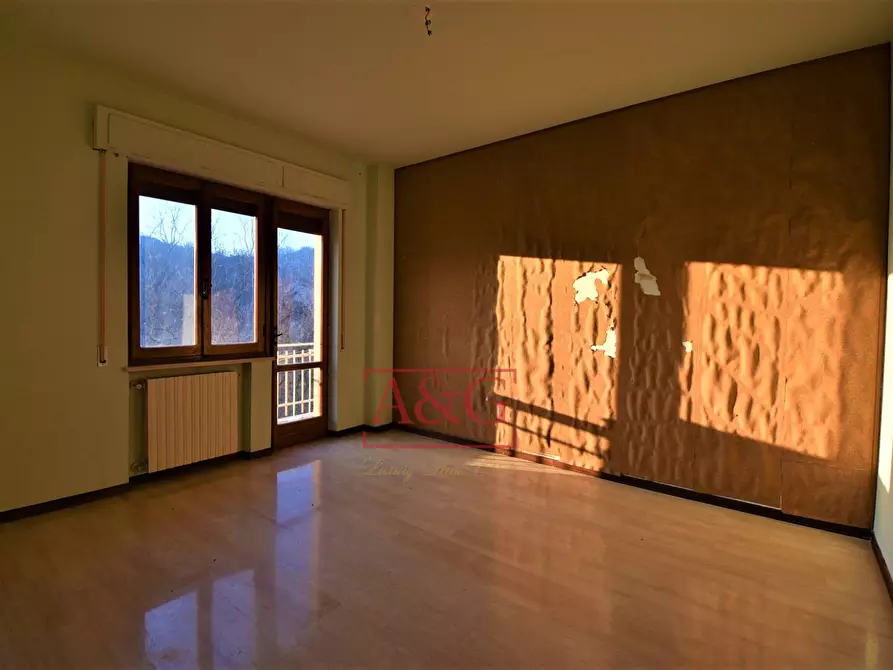 Immagine 21 di Appartamento in vendita  in Via Aldo Moro 22 a Amandola