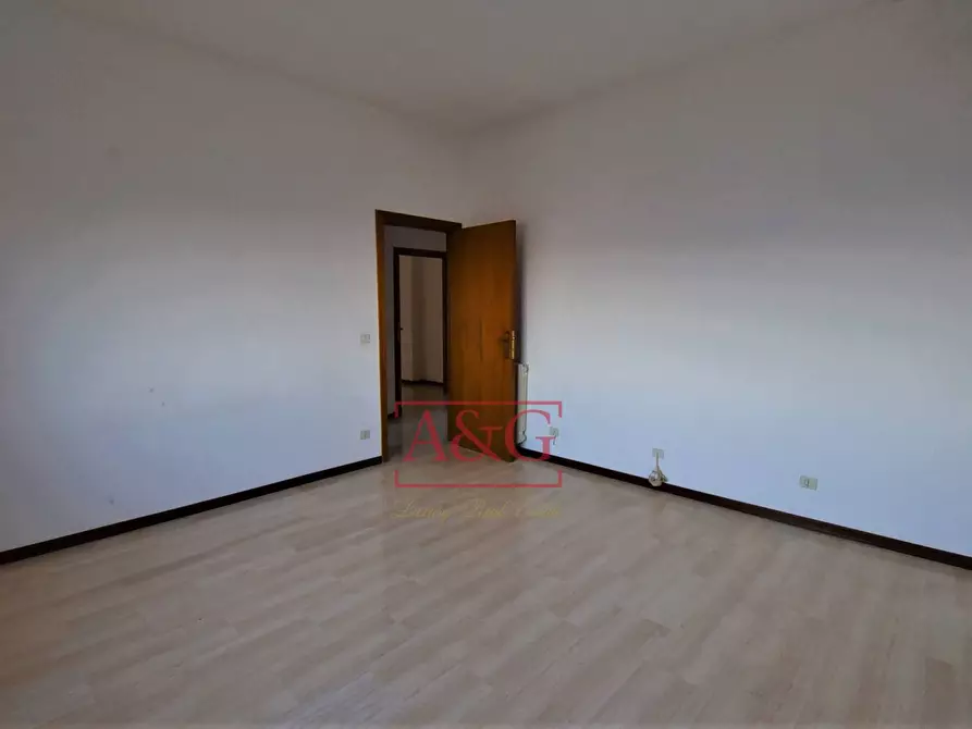 Immagine 31 di Appartamento in vendita  in Via Aldo Moro 22 a Amandola