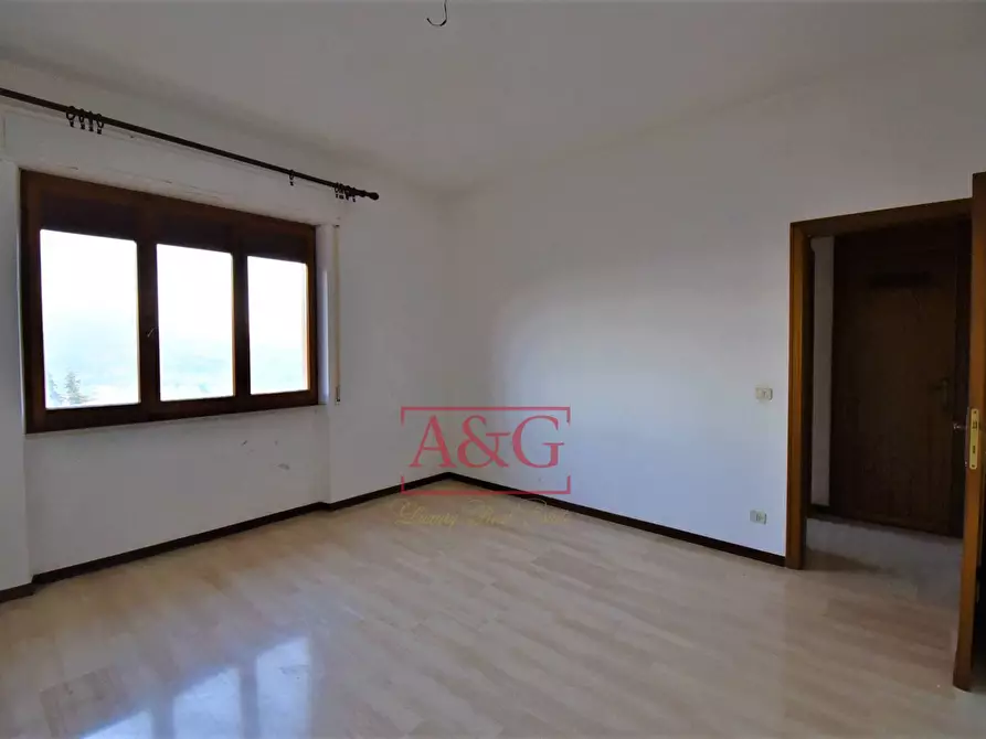 Immagine 32 di Appartamento in vendita  in Via Aldo Moro 22 a Amandola