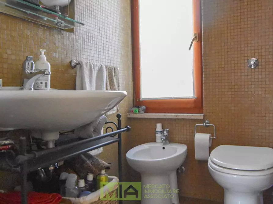 Immagine 40 di Appartamento in vendita  in Via Aldo Moro a Comunanza