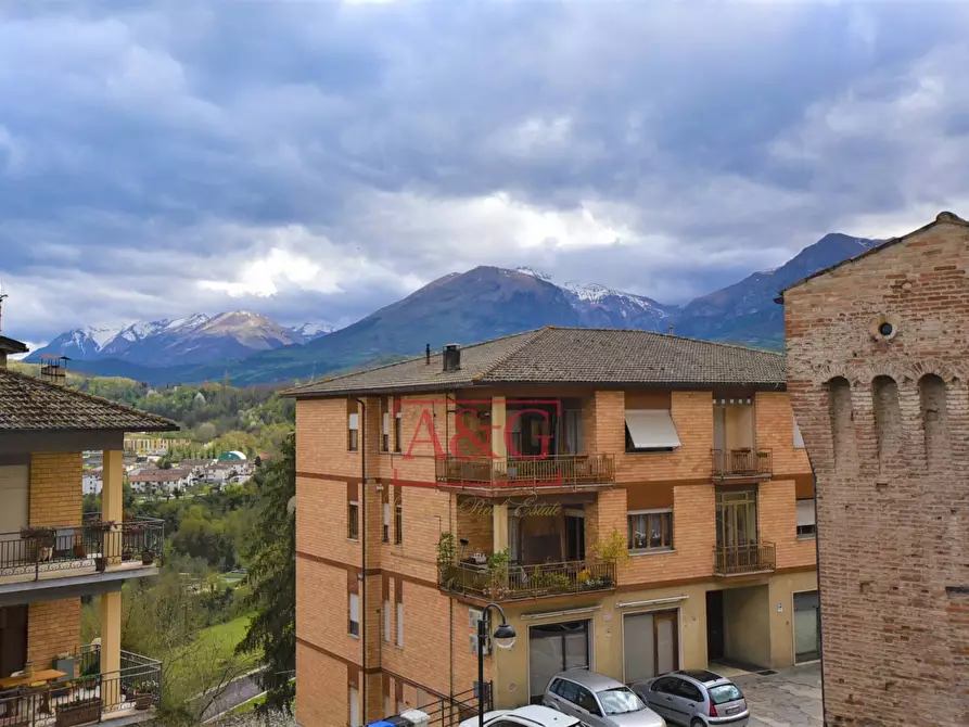 Immagine 3 di Appartamento in vendita  in Via XX Settembre 48 a Amandola