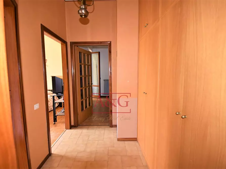 Immagine 12 di Appartamento in vendita  in Via XX Settembre 48 a Amandola