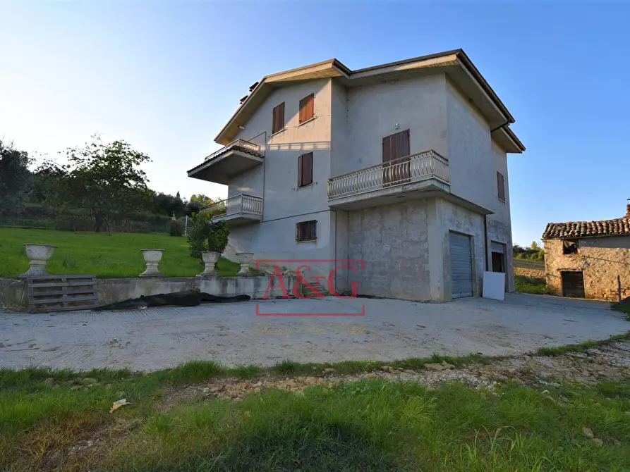 Immagine 2 di Casa indipendente in vendita  in Via Chiavanella 22 a Monteleone Di Fermo