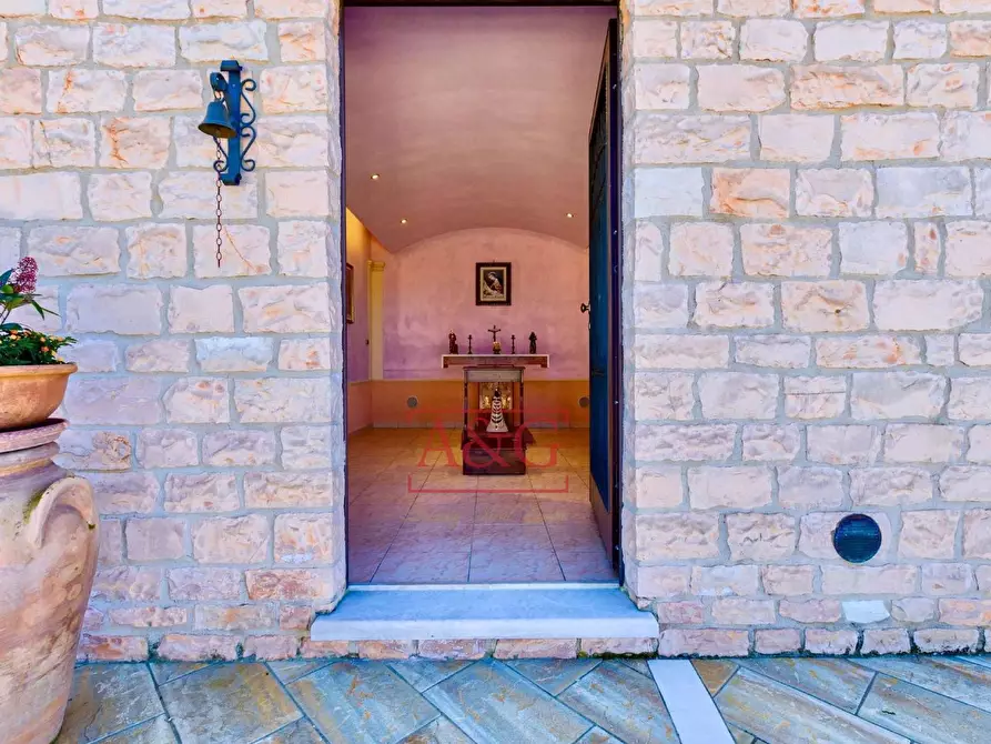 Immagine 59 di Villa in vendita  in serra 12 a Cagli