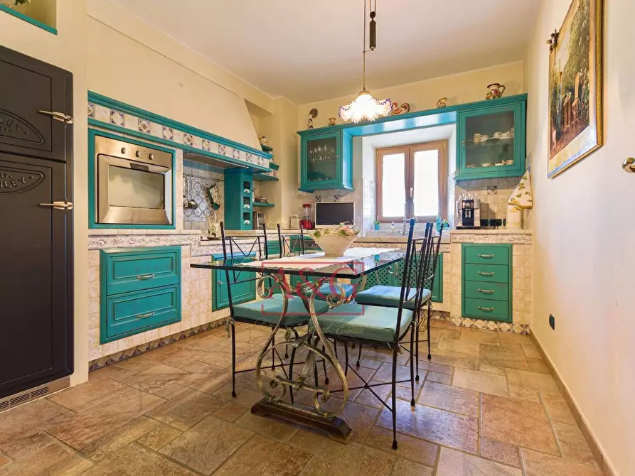 Immagine 10 di Villa in vendita  in serra 12 a Cagli