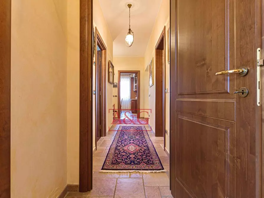 Immagine 100 di Villa in vendita  in serra 12 a Cagli