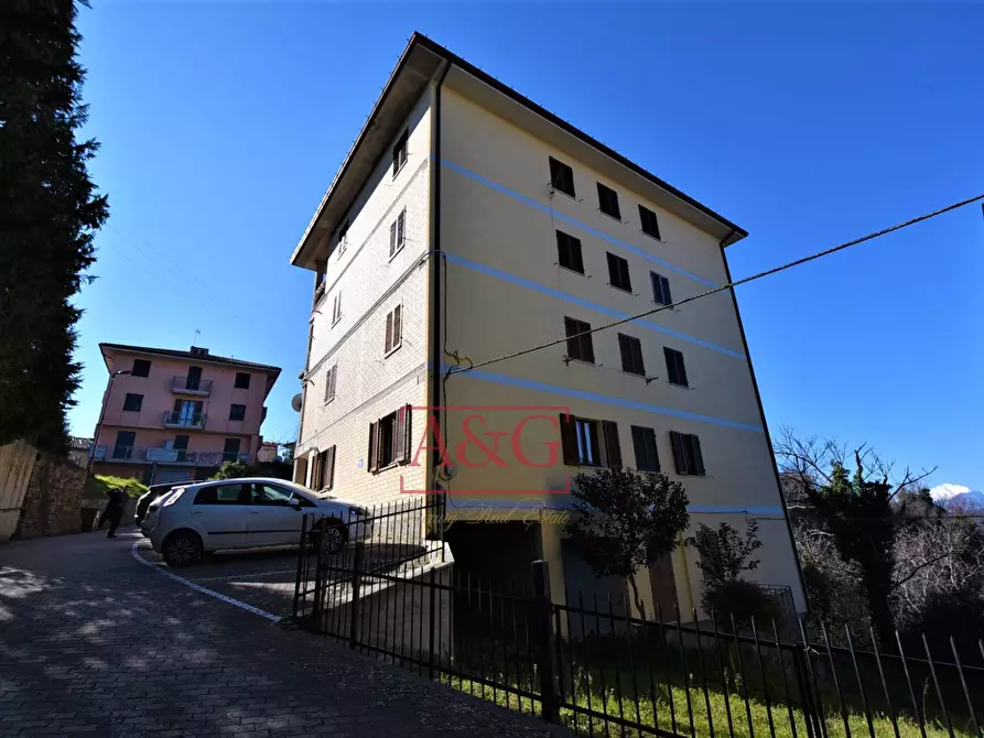 Immagine 24 di Appartamento in vendita  in Borgo San Tommaso 1 a Montedinove