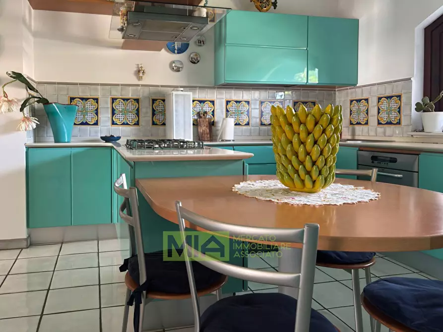 Immagine 20 di Villa in vendita  in Via Abbadia a Monterubbiano