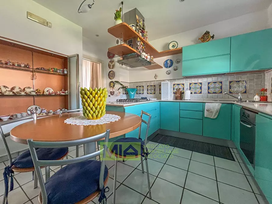 Immagine 21 di Villa in vendita  in Via Abbadia a Monterubbiano